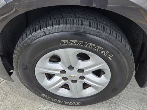 Used 2015 Chevrolet Traverse LS FWD image 10