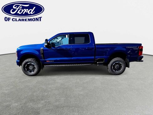 New 2026 Ford F250 Lariat w/ Tremor Off-Road Package AWD/4WD image 5