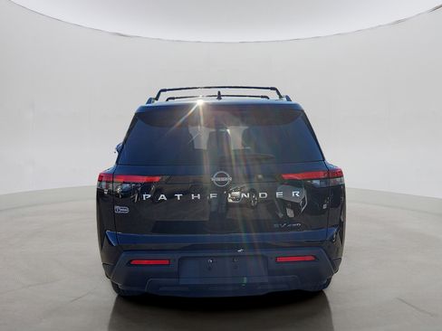 Certified 2022 Nissan Pathfinder SV image 24