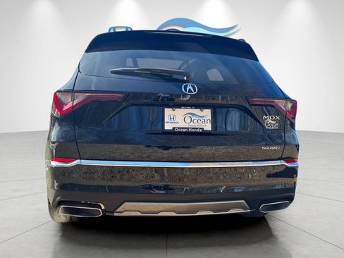 Used 2026 Acura MDX w/ Technology Package image 4
