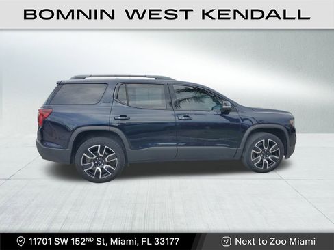 Used 2021 GMC Acadia SLE w/ Driver Convenience Package image 8