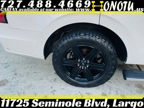 Used 2018 Ford Expedition Platinum image 17