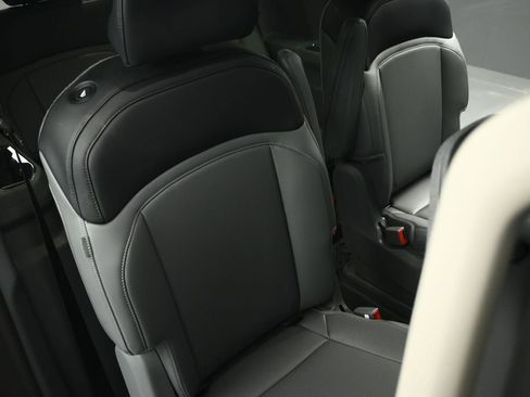 Certified 2026 Kia EV9 Light RWD image 64