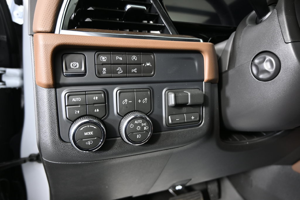 New 2026 Chevrolet Tahoe High Country AWD/4WD image 25