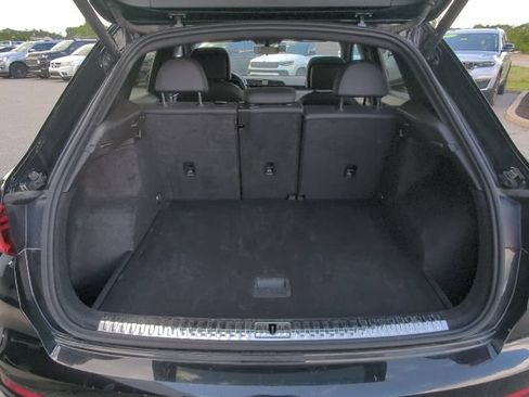 Used 2025 Audi Q3 2.0T Premium AWD/4WD image 35