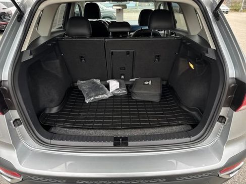 Certified 2022 Volkswagen Taos SE image 30