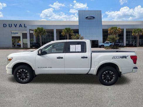 Used 2018 Nissan Titan PRO-4X image 7