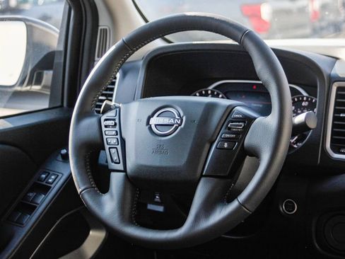 New 2024 Nissan Frontier SV w/ SV Convenience Package image 16