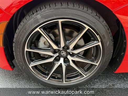 Used 2022 Toyota GR86 w/ ALL Weather Mat Package (TMS) RWD image 12
