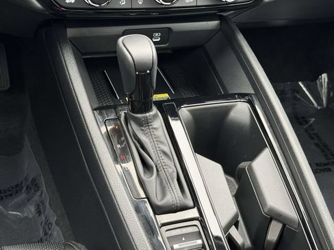 Used 2025 Honda Accord EX-L image 15