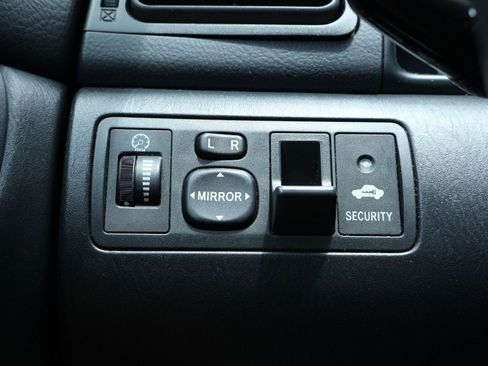 Used 2006 Toyota Corolla S FWD image 27