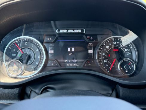 Used 2023 RAM 1500 Big Horn AWD/4WD image 19