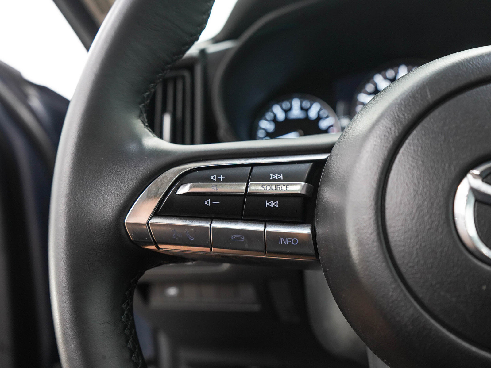 Used 2026 MAZDA CX-50 AWD 2.5 S w/ Preferred Pkg image 25