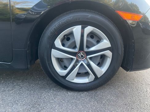 Used 2018 Honda Civic LX image 30