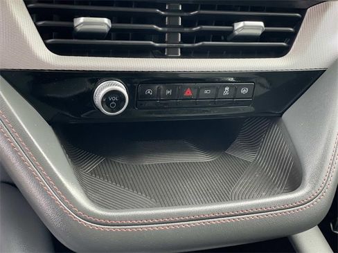 Certified 2025 Ford Explorer Active w/ Active Comfort Package image 17