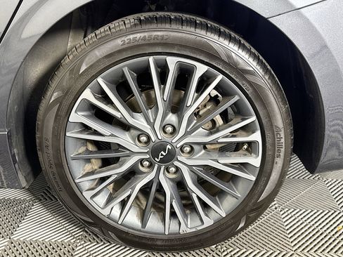 Used 2023 Kia Forte GT-Line w/ GT-Line Technology Package FWD image 36