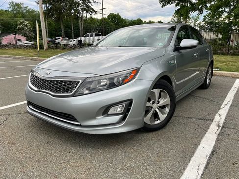 Used 2015 Kia Optima LX w/ Hybrid Convenience Package FWD image 2