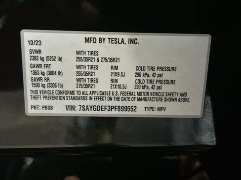 Used 2023 Tesla Model Y Performance AWD/4WD image 12