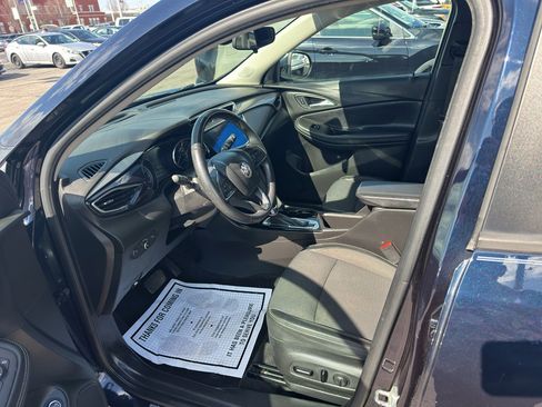 Used 2021 Buick Encore GX Select w/ Experience Buick Package image 5