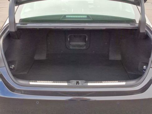 Used 2022 Lexus ES 300h w/ Luxury Package image 6