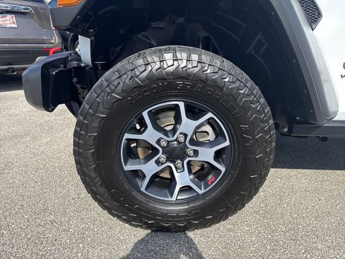 Used 2020 Jeep Wrangler Unlimited Rubicon AWD/4WD image 14