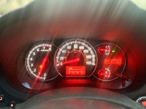 Used 2010 Nissan Maxima 3.5 SV w/ Sport Pkg image 16