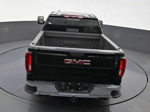 Used 2021 GMC Sierra 1500 SLT w/ SLT Premium Plus Package AWD/4WD image 17