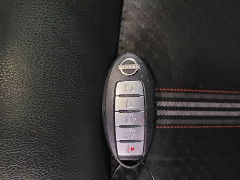 Used 2023 Nissan Altima 2.5 SR image 32