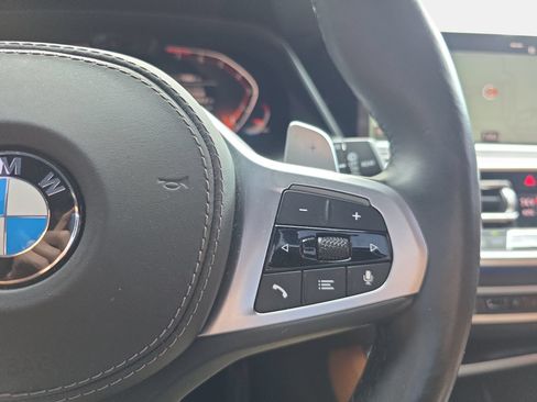 Used 2019 BMW X5 xDrive40i w/ M Sport Package AWD/4WD image 18