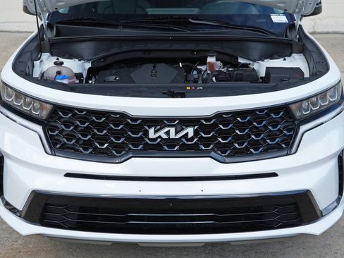 Used 2022 Kia Sorento S FWD image 7