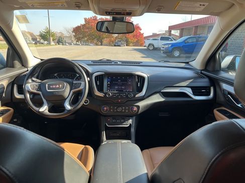 Used 2018 GMC Terrain SLT w/ Preferred Package image 32