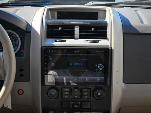 Used 2012 Ford Escape 4WD Hybrid image 25