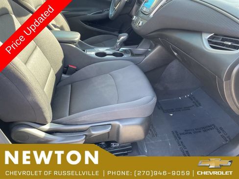 Used 2024 Chevrolet Malibu LT FWD image 27