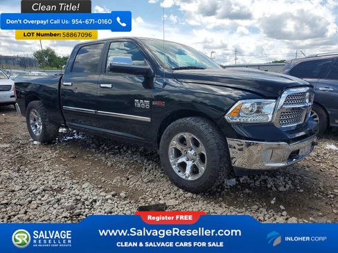 Used 2015 RAM 1500 Laramie w/ Convenience Group AWD/4WD image 5