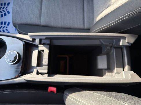 Used 2021 Nissan Rogue SV image 28