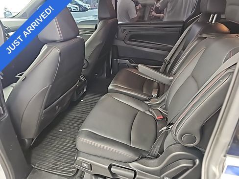 Used 2023 Honda Odyssey Sport image 6