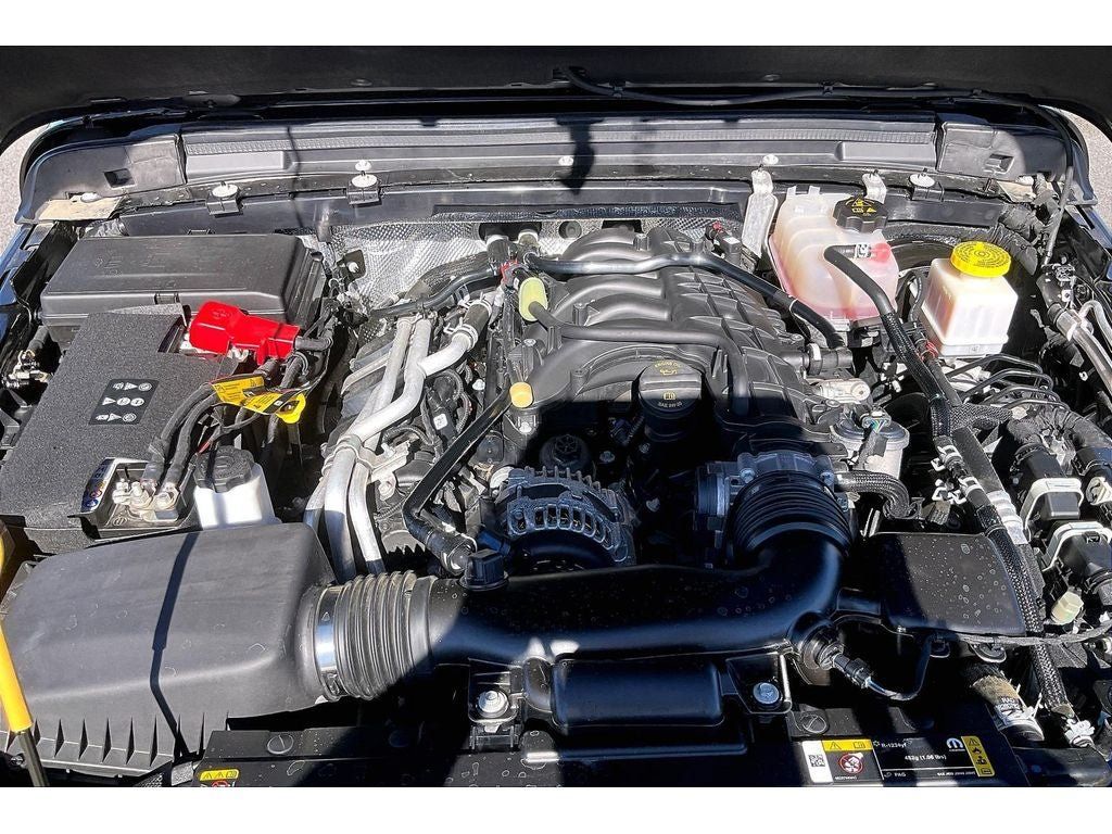 Used 2024 Jeep Gladiator Rubicon AWD/4WD image 12
