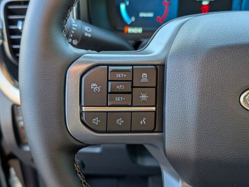 New 2025 Ford F250 Lariat w/ Lariat Ultimate Package image 23