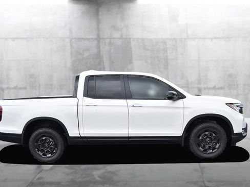 New 2025 Honda Ridgeline TrailSport+ image 5