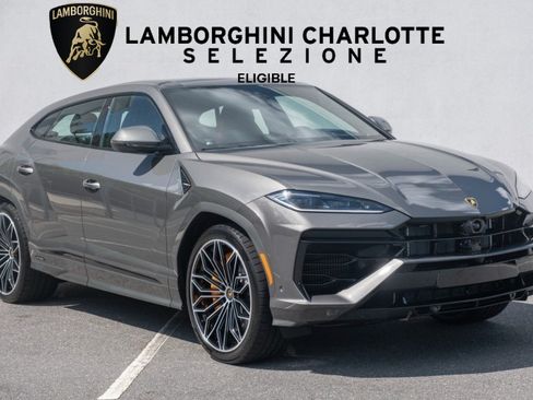 Used 2025 Lamborghini Urus SE AWD/4WD image 1