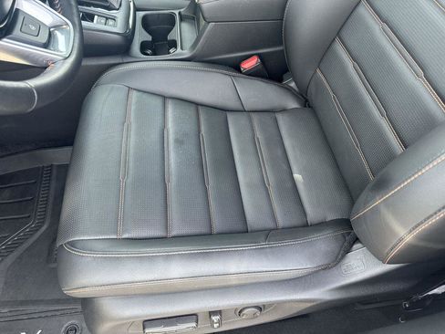 Used 2025 Honda CR-V Sport Touring image 11