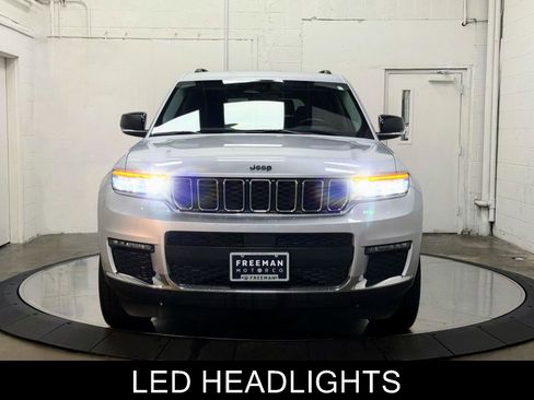 Used 2021 Jeep Grand Cherokee L Limited image 3