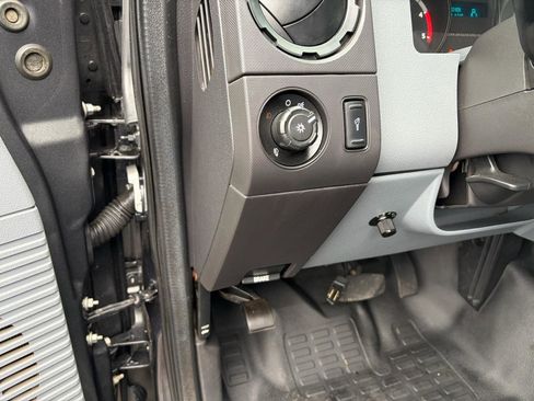 Used 2016 Ford F250 XL w/ Power Equipment Group AWD/4WD image 27
