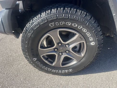 Used 2018 Jeep Wrangler Unlimited Sport S image 15