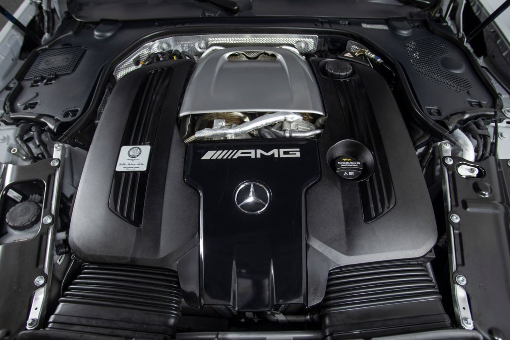 Used 2022 Mercedes-Benz SL 63 AMG 4MATIC image 55