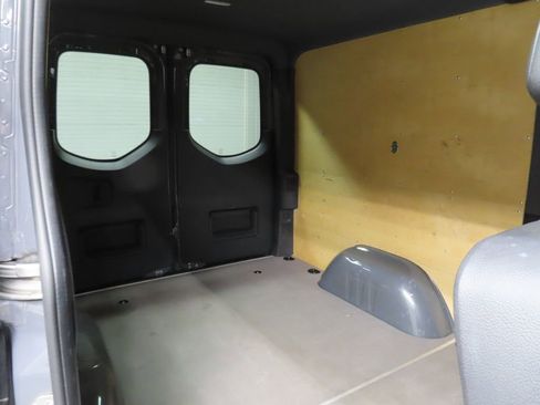 Used 2021 Mercedes-Benz Sprinter 2500 image 11