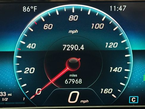 Used 2020 Mercedes-Benz CLA 250 image 32