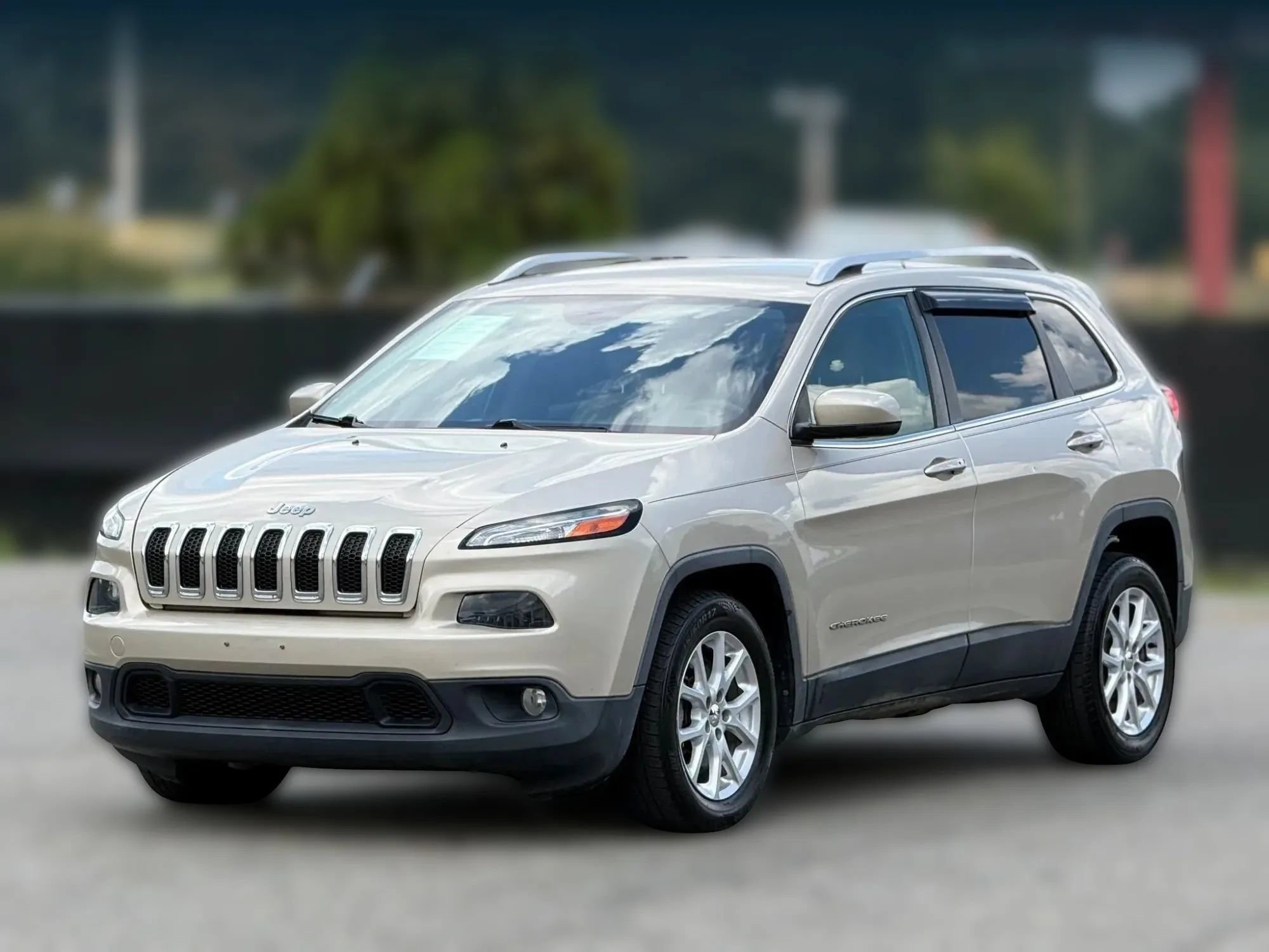 Used 2015 Jeep Cherokee Latitude w/ Comfort/Convenience Group FWD image 6