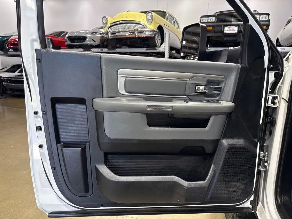 Used 2015 RAM 3500 Tradesman w/ Power Accessory Group RWD image 11