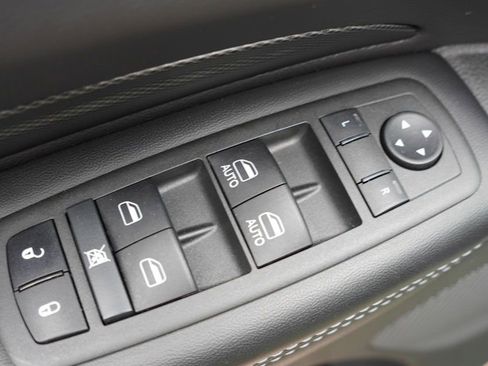 Certified 2022 Dodge Durango GT image 26